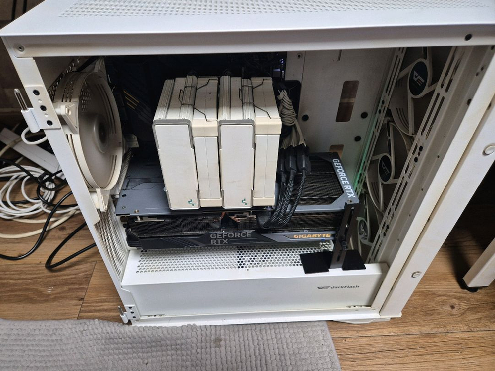 rtx 4080 겜오씨팝니다 슈퍼아님 이미지