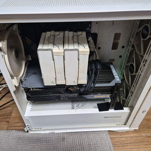 rtx 4080 겜오씨팝니다 슈퍼아님