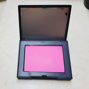 나스 스릴 블러셔 손등테스트1회