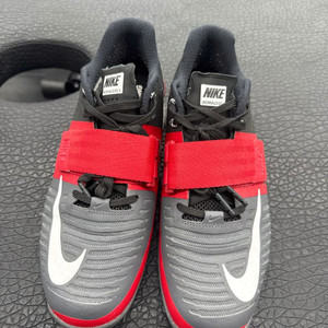 나이키 로말레오3 검빨 275 역도화 이미지