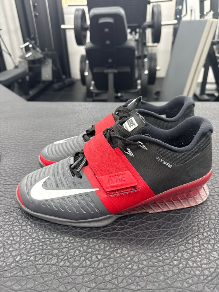 나이키 로말레오3 검빨 275 역도화 이미지