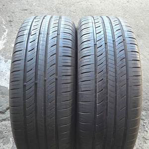 2356016 235 60 16 한국 라우펜 타이어 팝니다