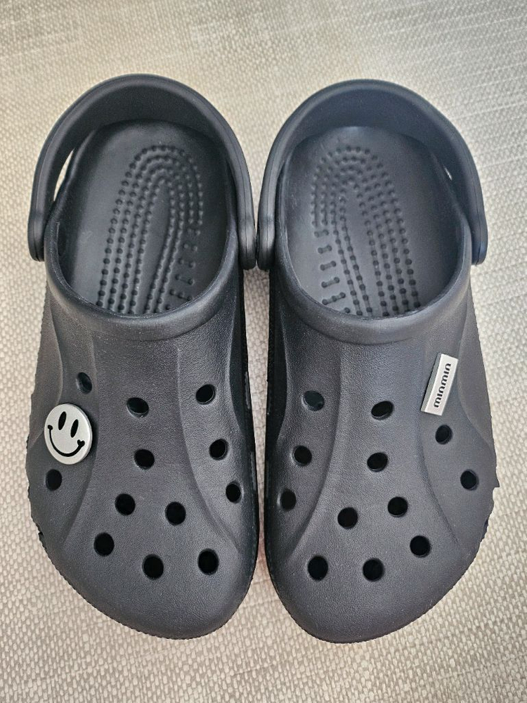 크록스 샌들 250 M6W8--1