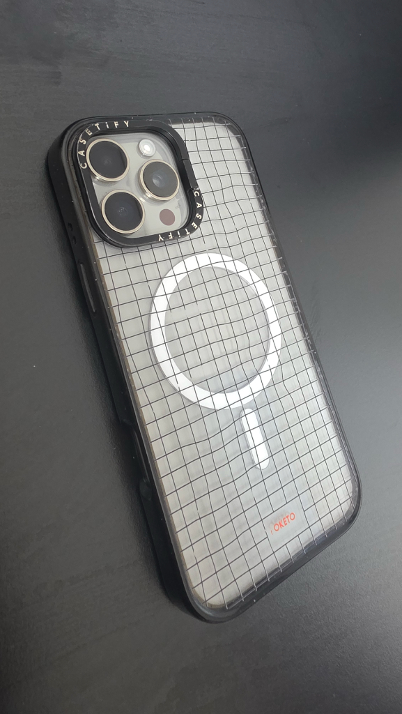 아이폰 16 프로맥스 실버 256GB + 케이스--1