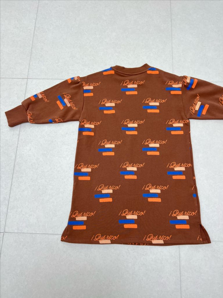 미착용) 아프리콧스튜디오 맨투맨 원피스 110--1