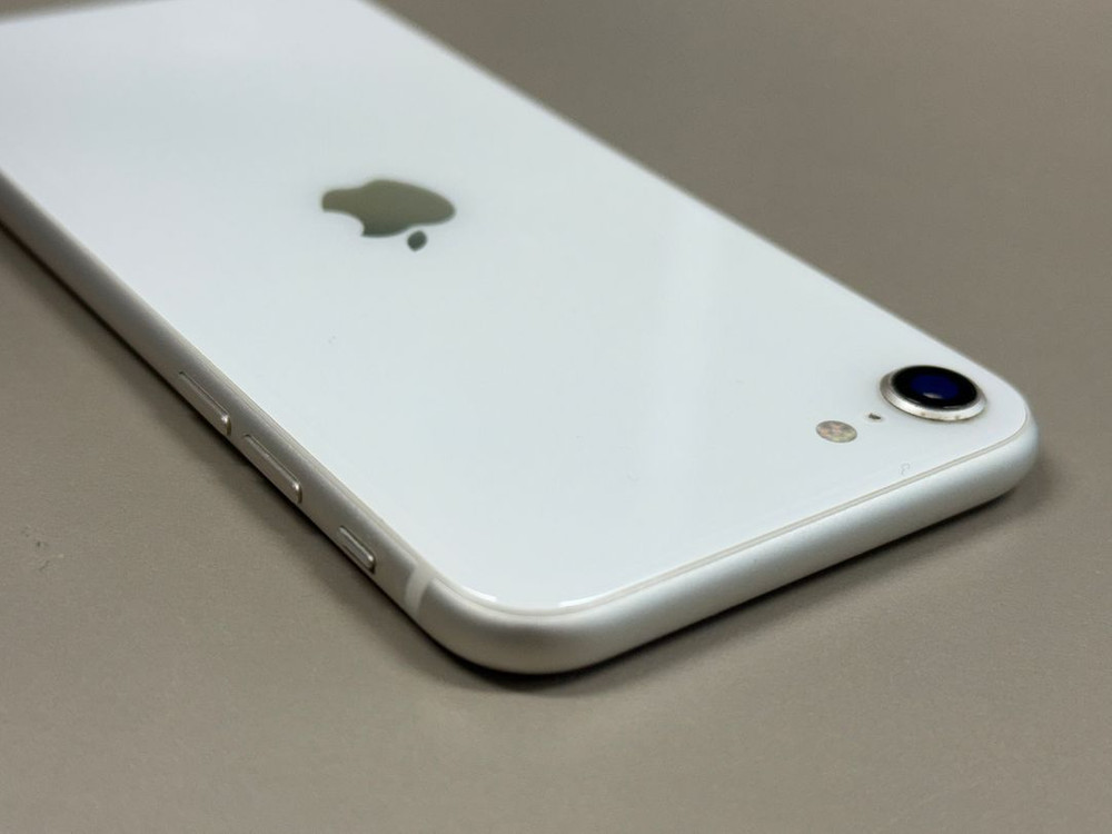 (16만원) 아이폰SE3 화이트 128G A급 자급제 단말기 실사용 추천--6
