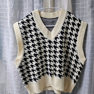 랄라라운지 하운즈투스 니트조끼