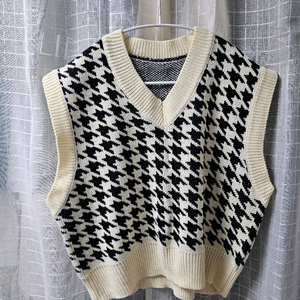 랄라라운지 하운즈투스 니트조끼