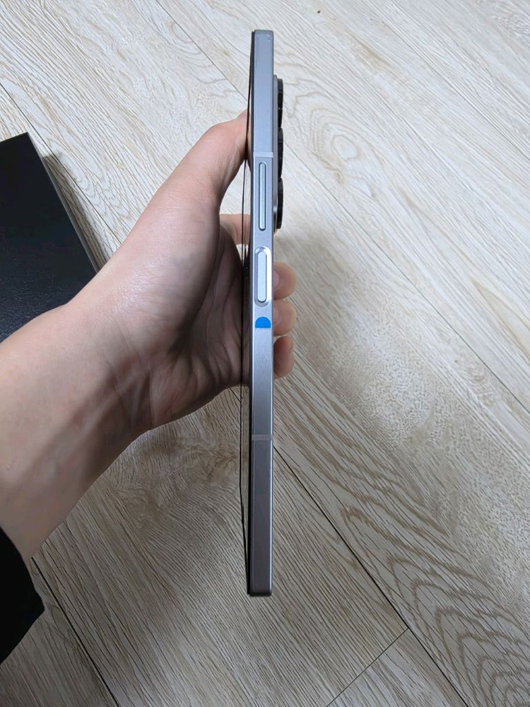 폴더블 스마트폰 512GB 자급제 SS급 판매--5