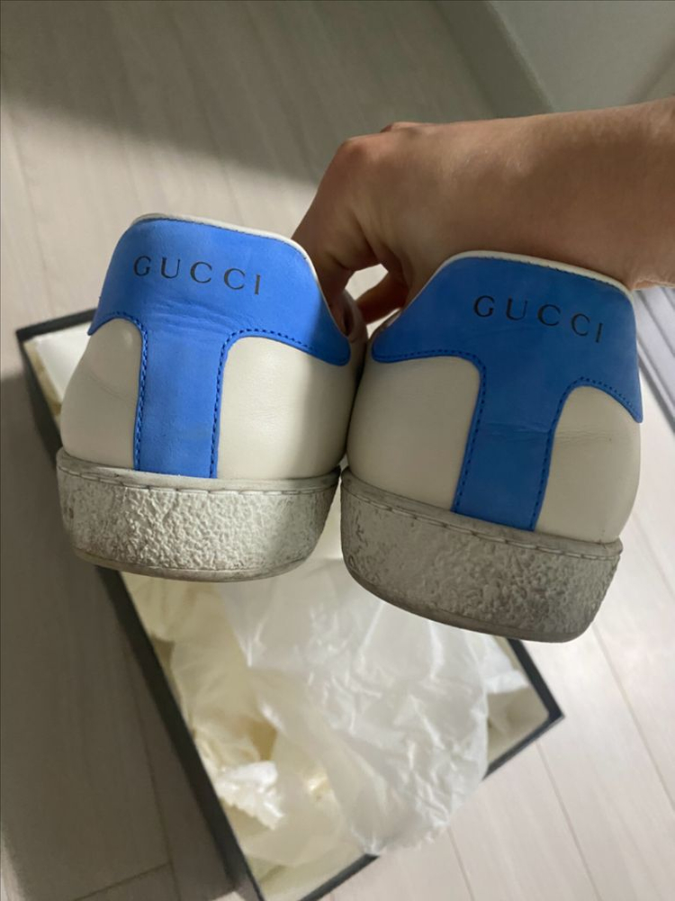 구찌 스니커즈 6사이즈 판매합니다. 국내250~255 eu39~40 이미지