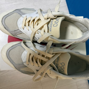 뉴발란스 990v2 메이드 인 USA 테디 산티스( 사이즈: 270)