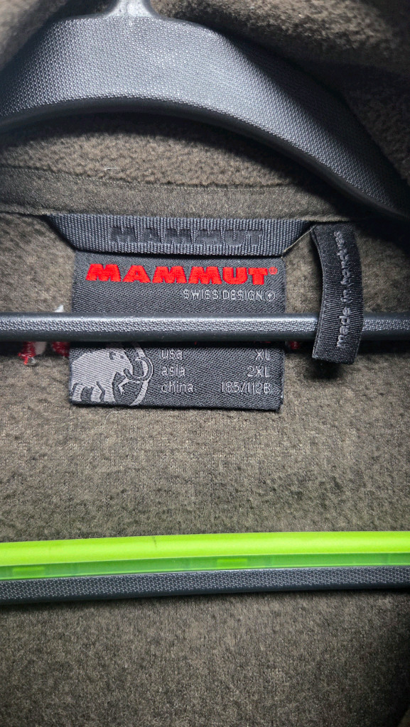 마무트 후리스XXL--3