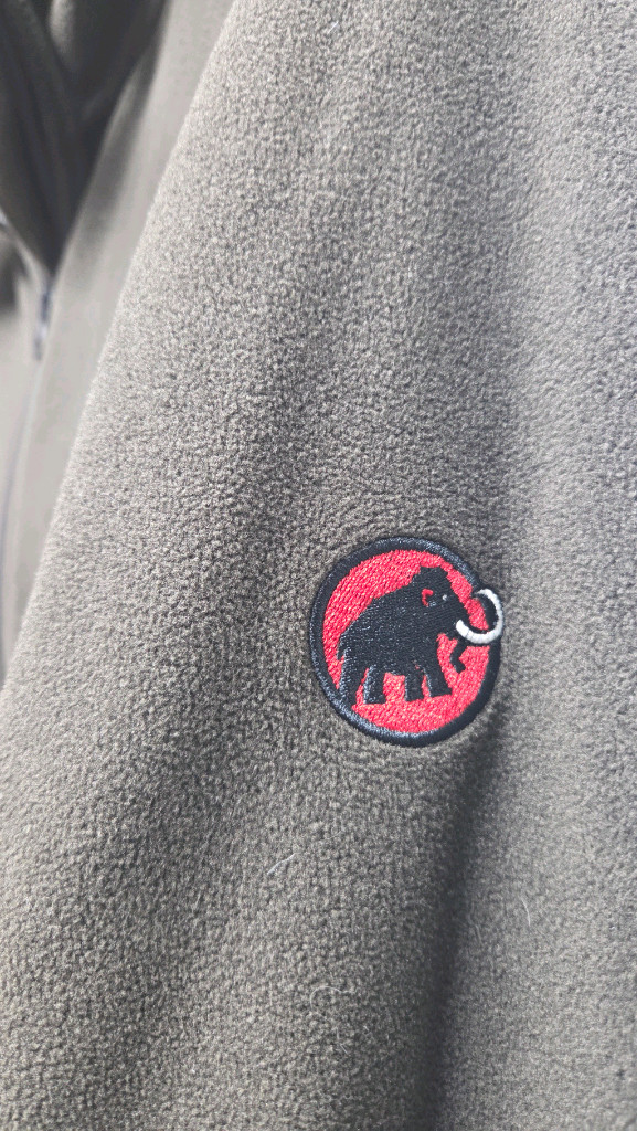 마무트 후리스XXL--4