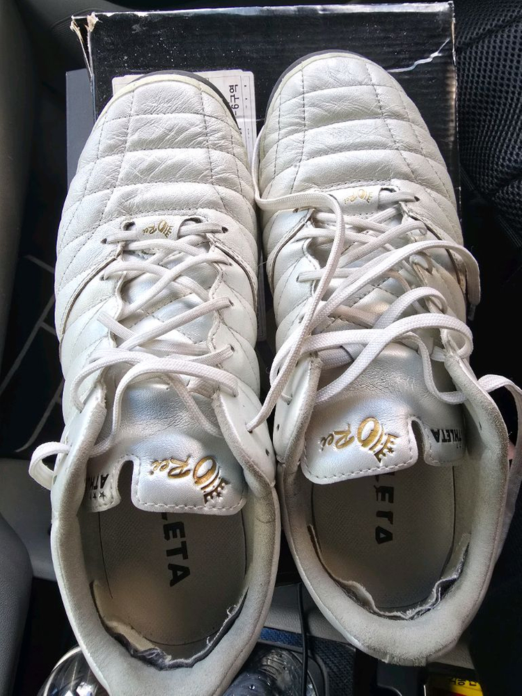 아슬레타 a005 260사이즈 판매합니다. 이미지