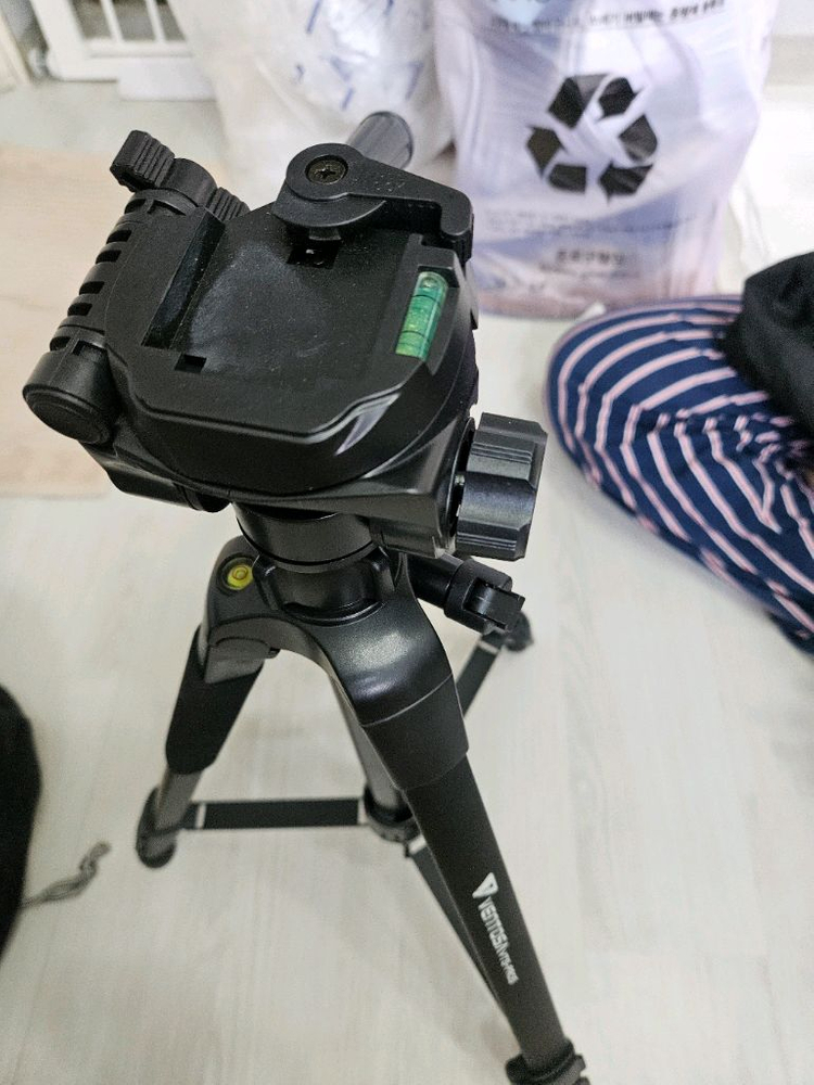 벤토사 VTS-PRO5 삼각대 판매해요--2