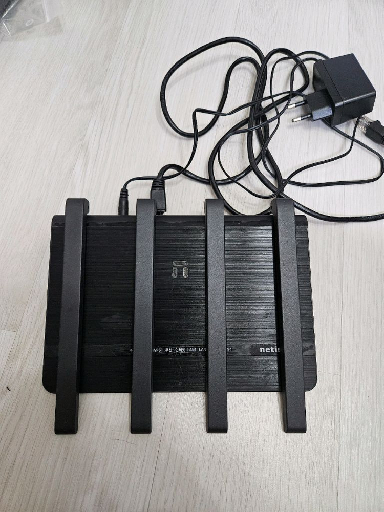 네티스 MEX01 AC1200 Mesh 공유기 판매해요--1
