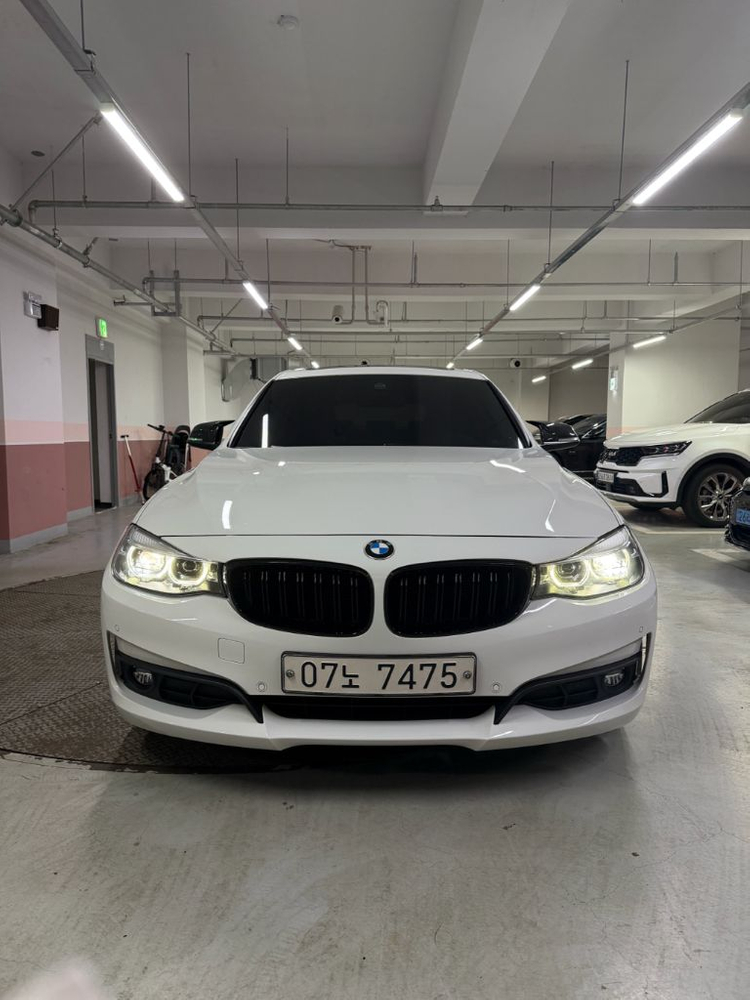 정비끝난 BMW 2018 3GT 급매합니다--0