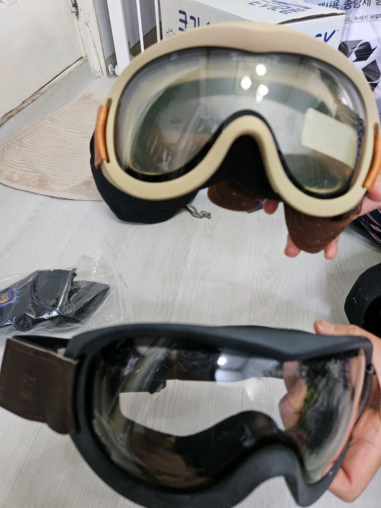 모테로스 바이크 고글판매해요--1