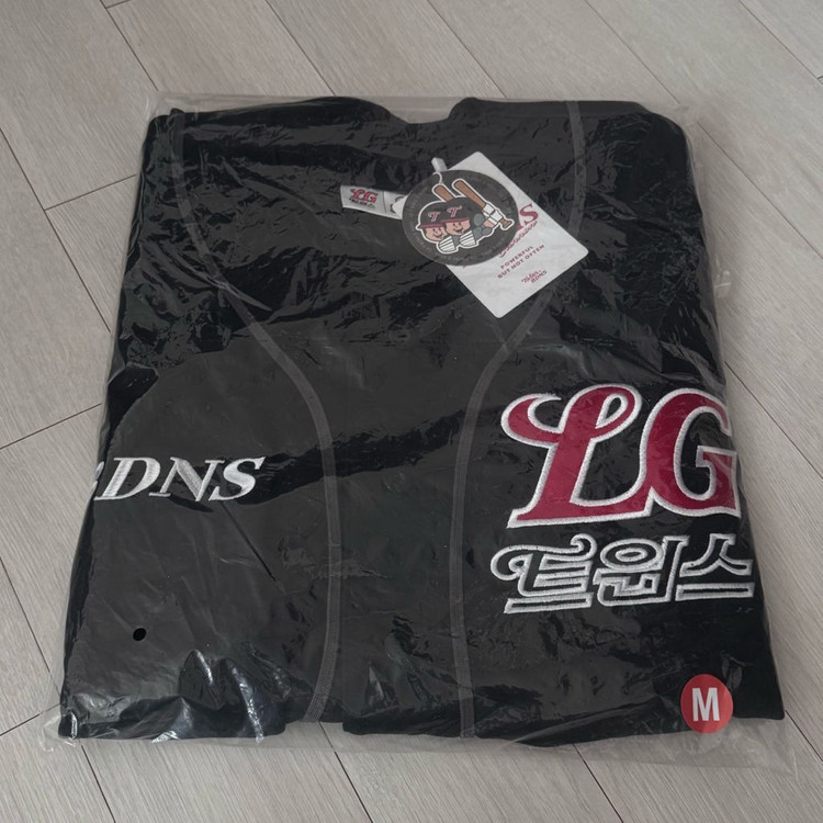 엘지트윈스 빠더너스 유니폼 새상품 검정 M 이미지