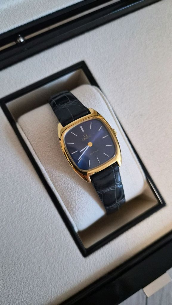 정품 오메가(Omega) 블루 크로커 시계 (100만원)--7