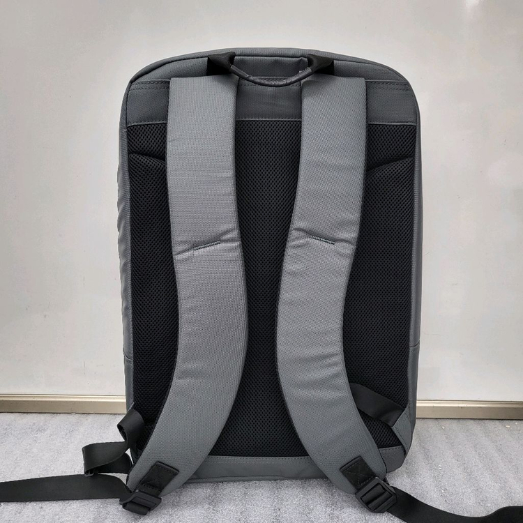 샘소나이트 정품 RED ARZOE 백팩 45x30cm 이미지