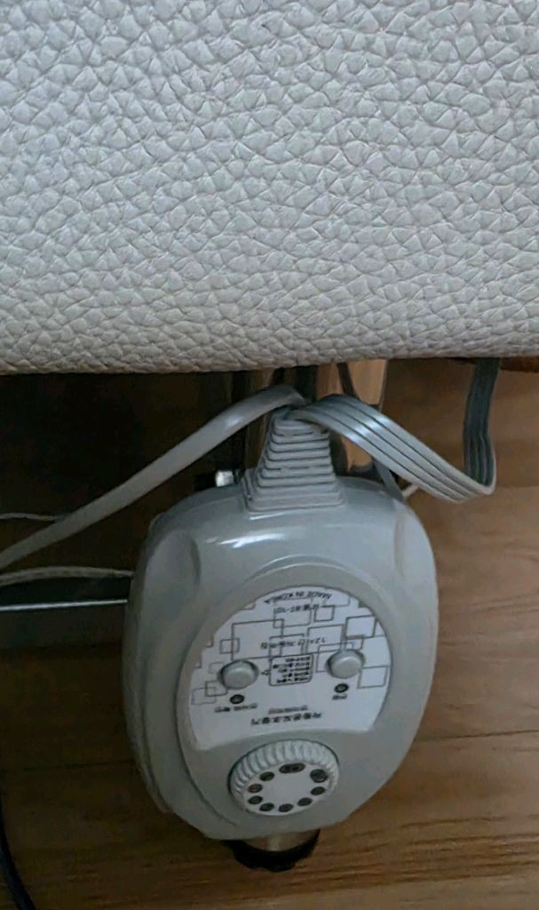 미사용) 간이침대 마사지침대 열선있어요 이미지