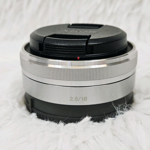 [민트] 소니 SEL16F28 미러리스 단렌즈 판매