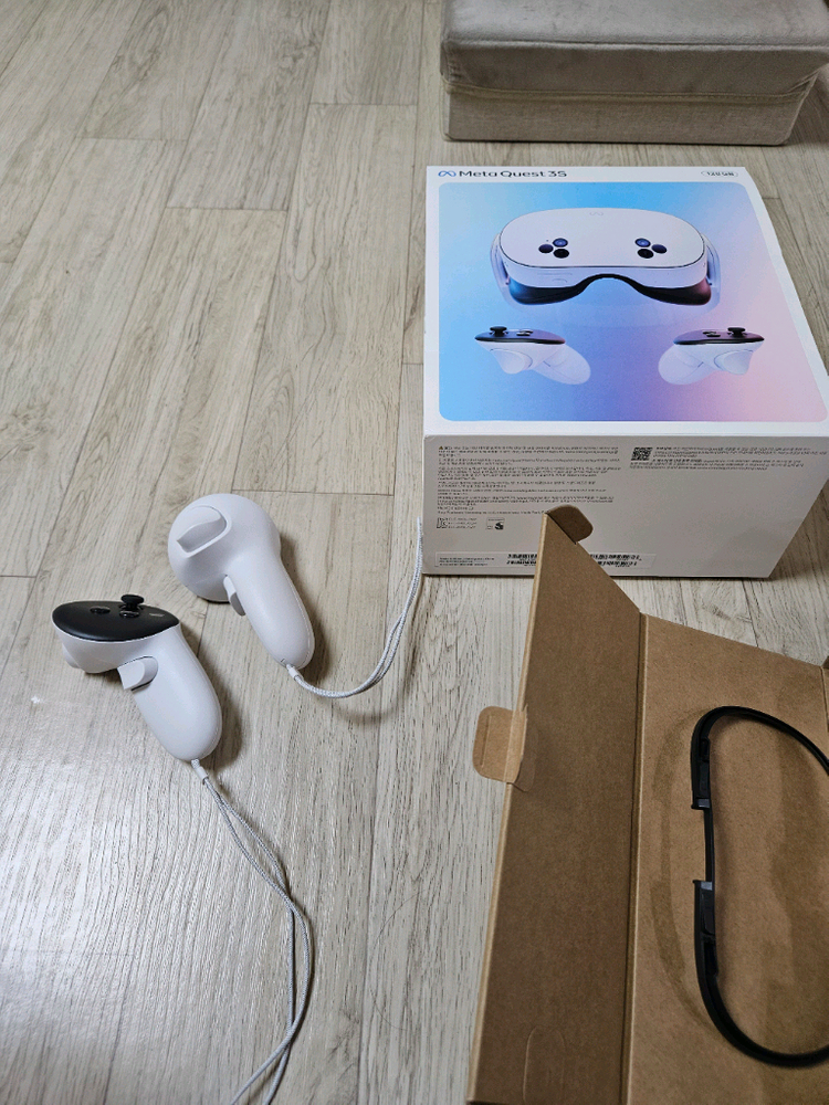 메타퀘스트 3s VR 128GB단순개봉--3