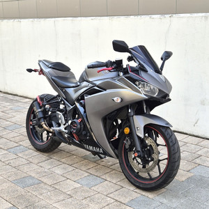 야마하 R3 그레이 판매합니다.