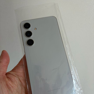 갤럭시S24 256G+케이스,필름포함(해지)