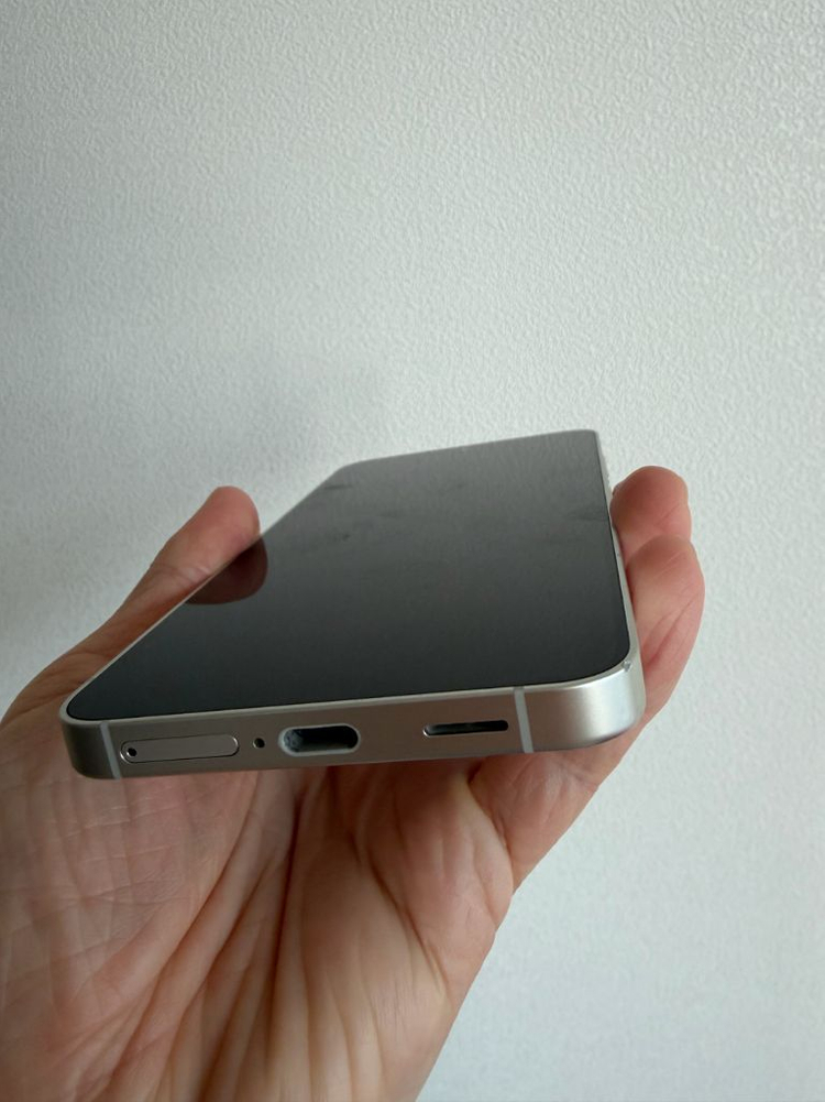 갤럭시S24 256G+케이스,필름포함(해지)--3