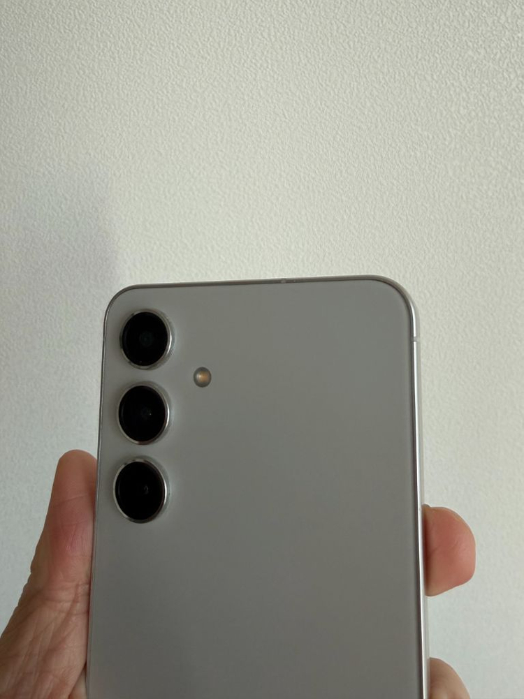 갤럭시S24 256G+케이스,필름포함(해지)--5