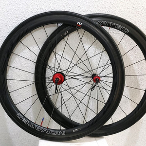 상태상급) 정품 노바텍 R3 카본 튜블러 림브 카본휠셋팝니다. (45만)