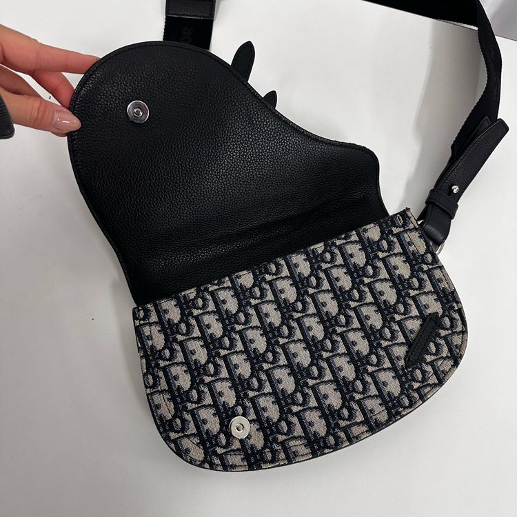 디올 오블리크 새들 파우치 메신저백--5