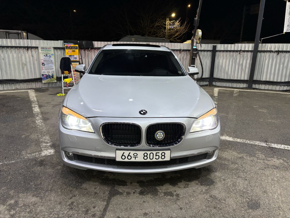 2010년 740Li (F02)--0