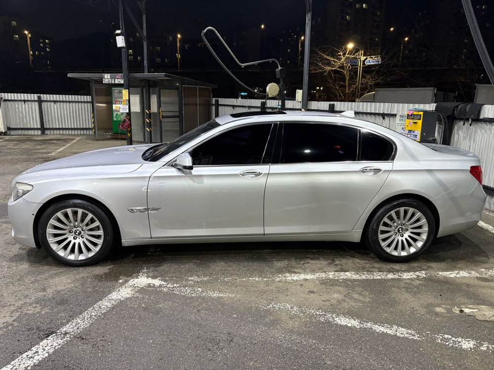 2010년 740Li (F02)--1