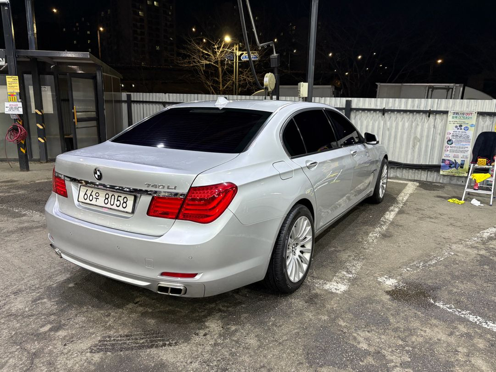 2010년 740Li (F02)--4