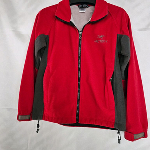 아크테릭스 빈티지 플리스쟈켓