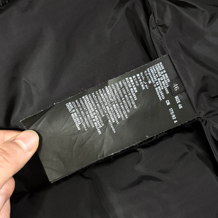 [정품/당일출고]프라다 삼각로고 패딩--5