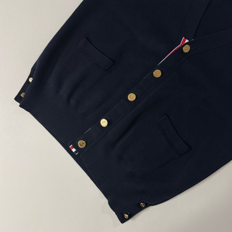 [2/당일출고]톰브라운 밀라노스티치 금장 가디건--3