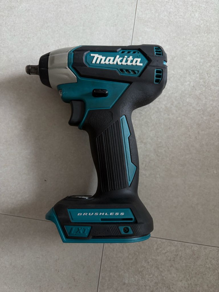 마끼다 정품 18V 브러시리스 임팩렌치 XWT12 이미지