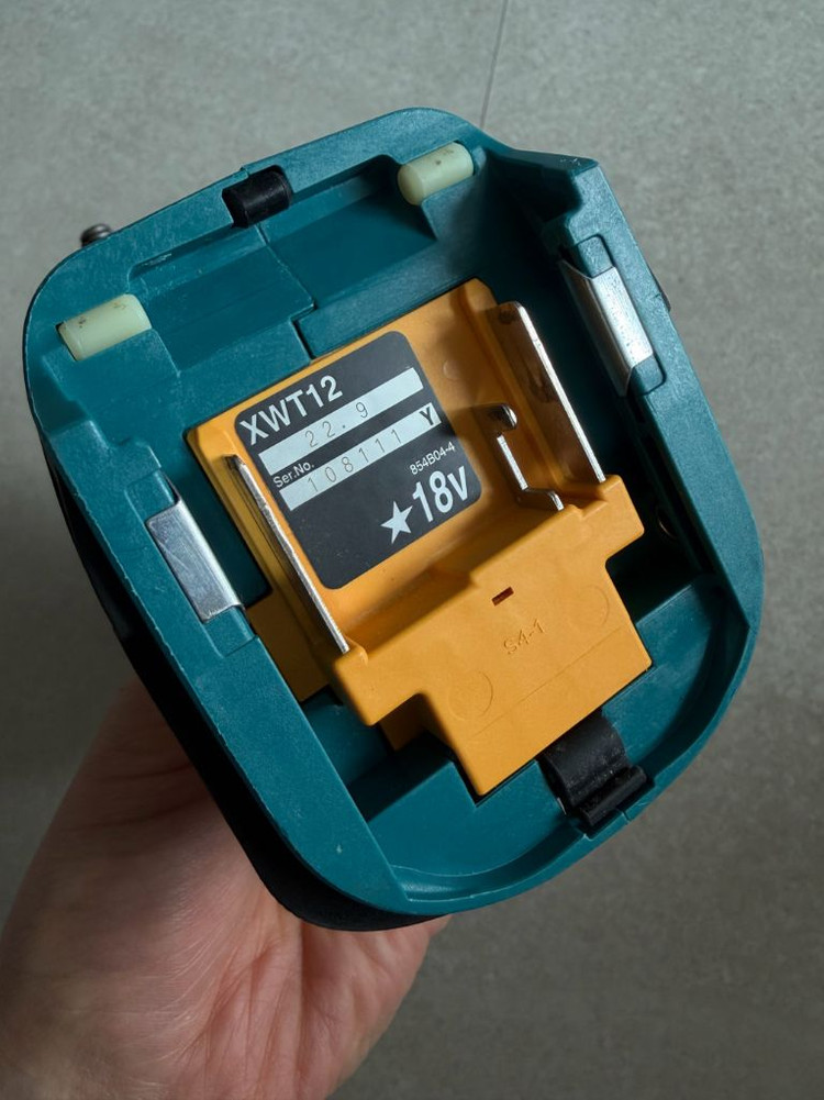 마끼다 정품 18V 브러시리스 임팩렌치 XWT12 이미지