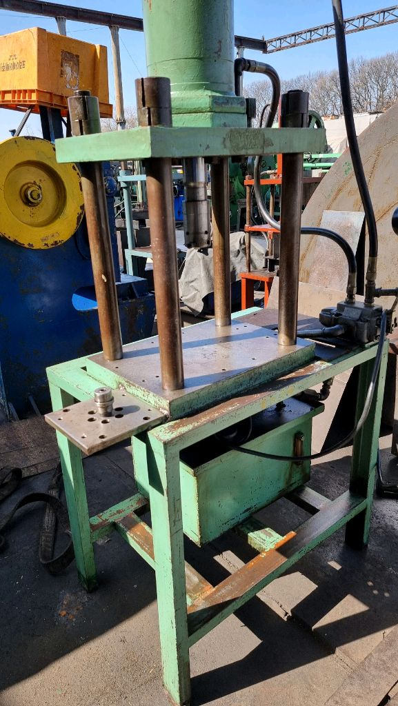 20톤 유압프레스 이미지