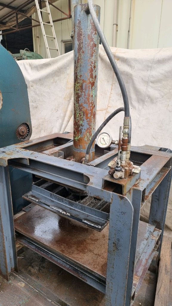 20톤 유압프레스 압축기 이미지