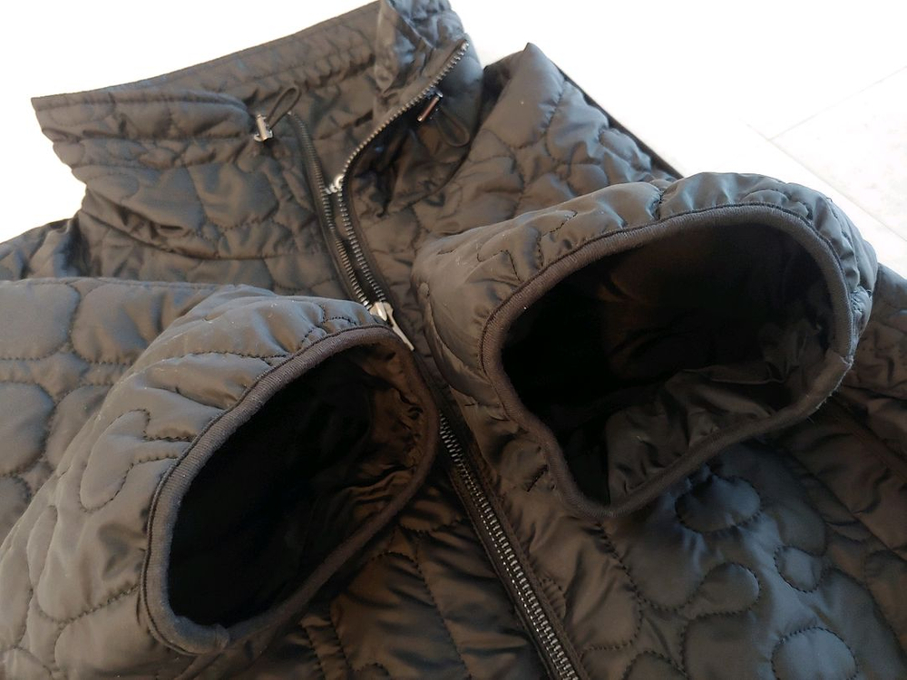 엣지 퀼팅 조끼--6