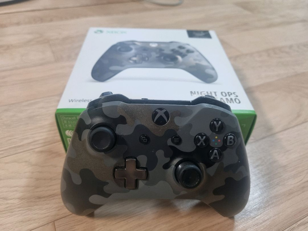 (한정판) Xbox 엑스박스 무선 컨트롤러(게임패드) 나이트 옵스 카모 에디션--0