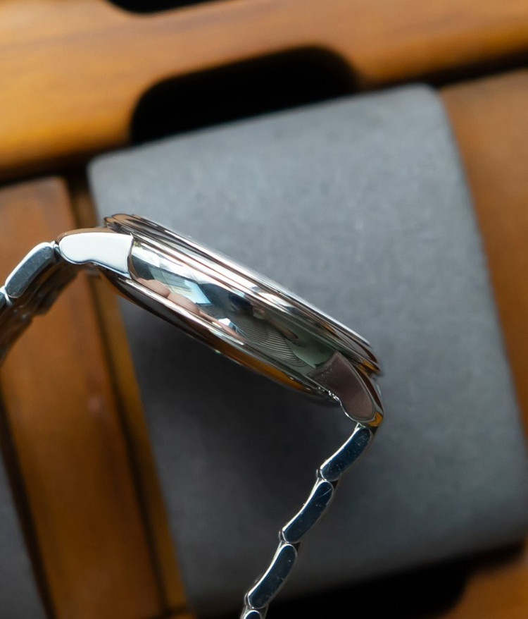 오메가 드빌 프레스티지 코엑시얼 36.8 오토매틱 시계--3