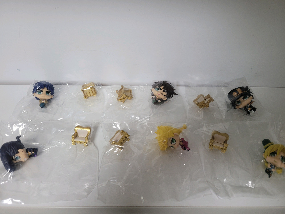 죠죠코레 죠죠월드 1탄 가챠 피규어 6종--0