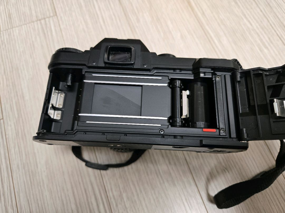 펜탁스 A3 바디, 35-70mm 렌즈 필름카메라 팝니다--7