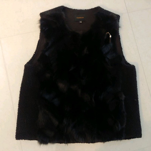 카시바디 폭스 퍼 베스트